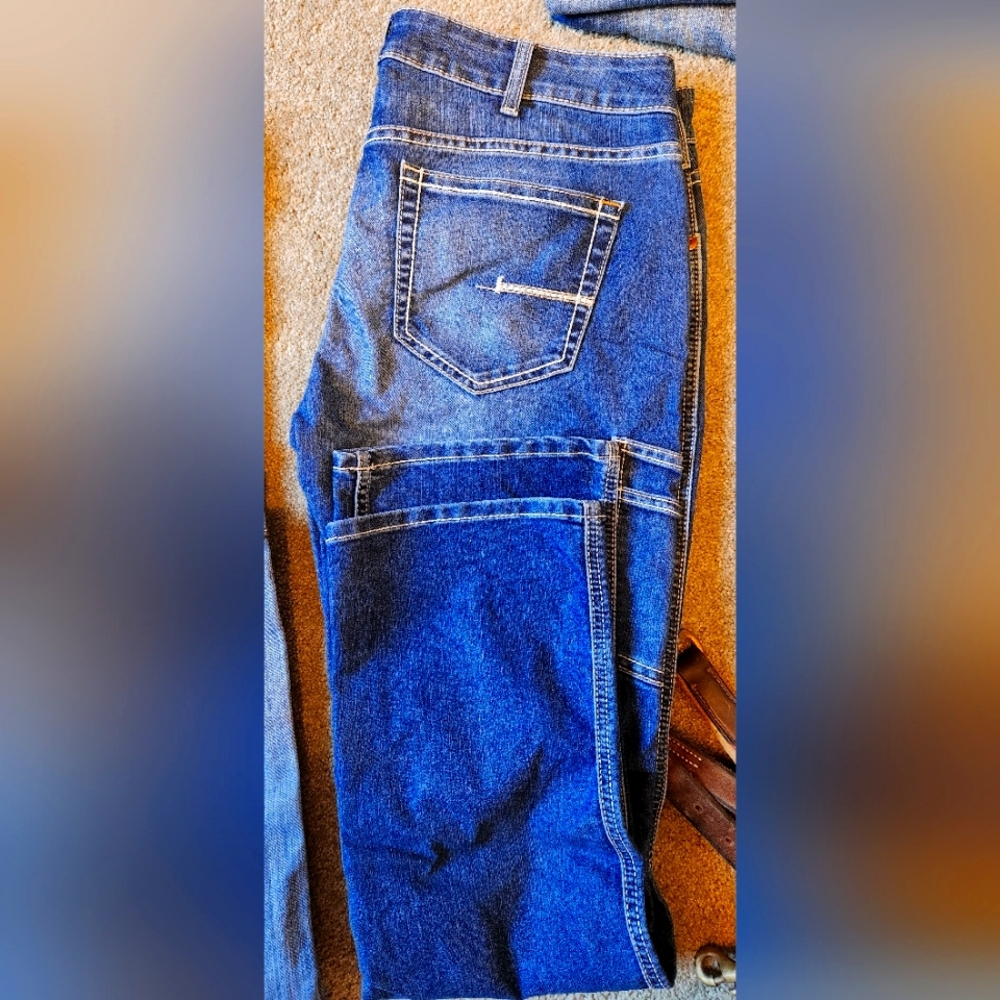 Ariat 32 long